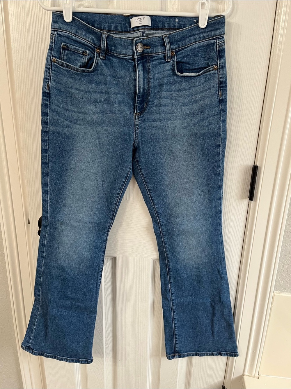 Loft Outlet Bootcut Jeans, Sz. 8P